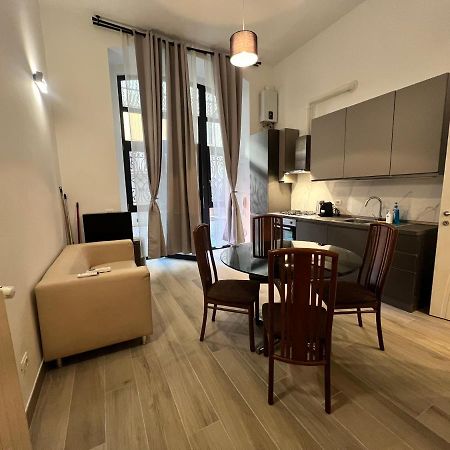 Tadino-30 Lägenhet Milano Exteriör bild